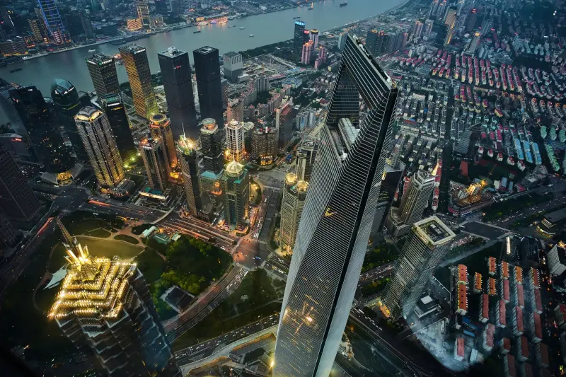 2025年新媒体运营趋势分析与全媒体传播策略调整方向